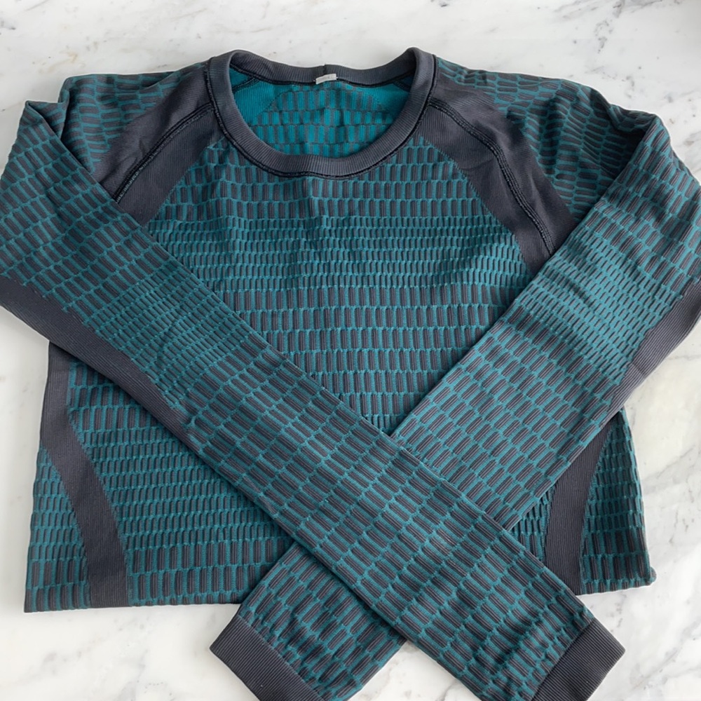 Lululemon Long-sleeved Running Top Size 8